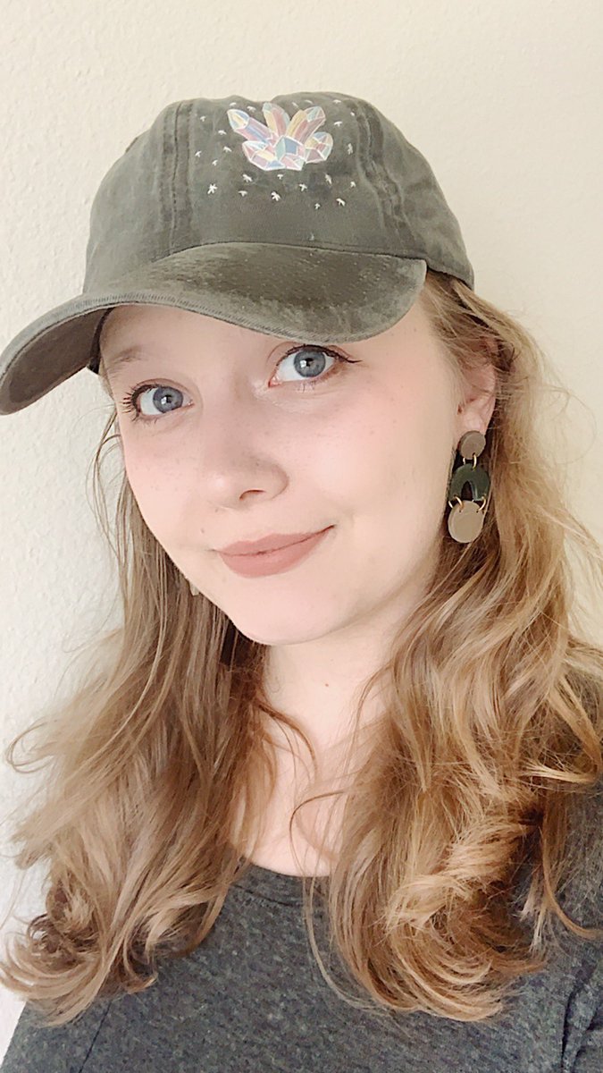 ElizabethJoy996's tweet photo. I only want to embroider hats now 💕✨ https://t.co/hrrqqferVZ