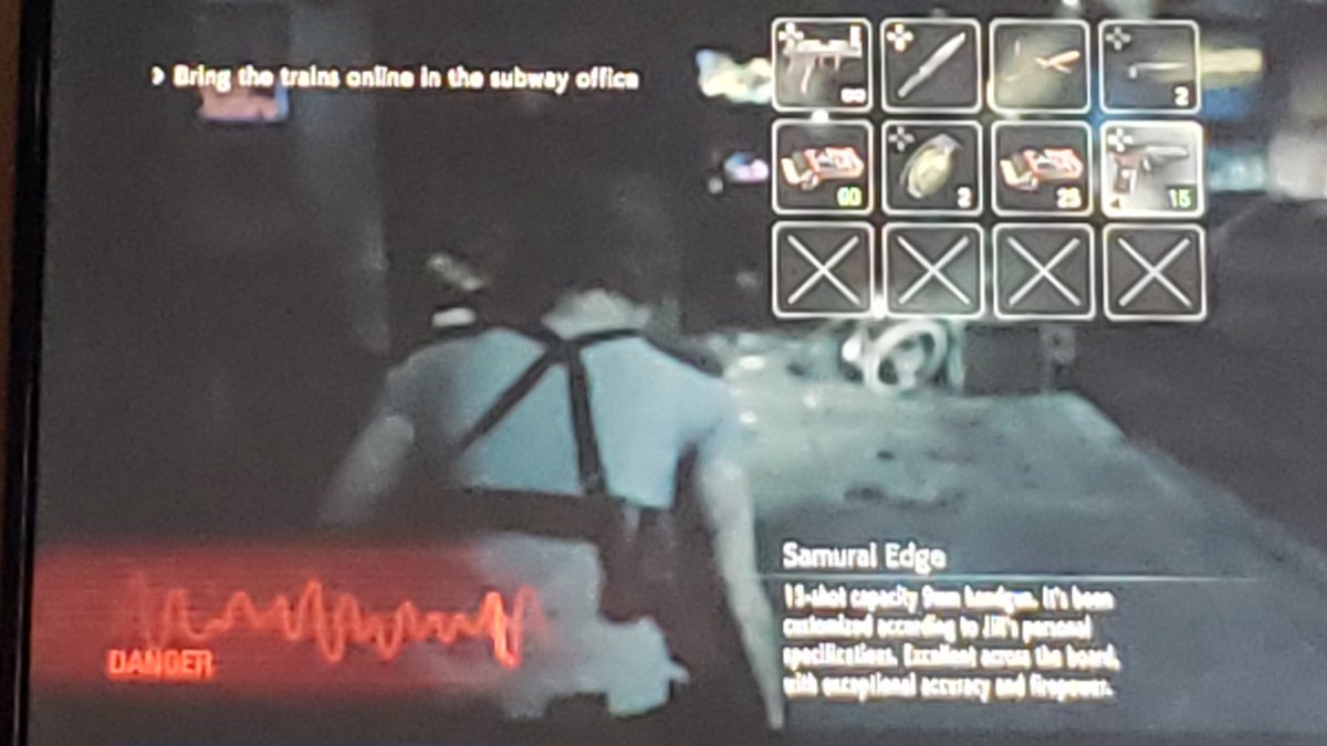 ||•ONI SCREAMING LOUD AS FUCK INTERNALLY •||