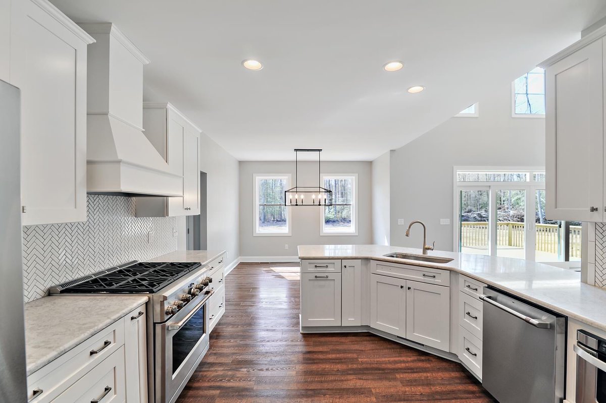 BlueHenCo's tweet photo. Our latest custom home with lots of special features! Check out the pics! We wish the Schulties family many years of happiness in their new home! 
#CustomHomes #BlueHenConstruction 
#DelawareConstruction #NewConstruction #DelawareNewConstruction #FinishedHome #Local #Home https://t.co/6z2XW9RGg9