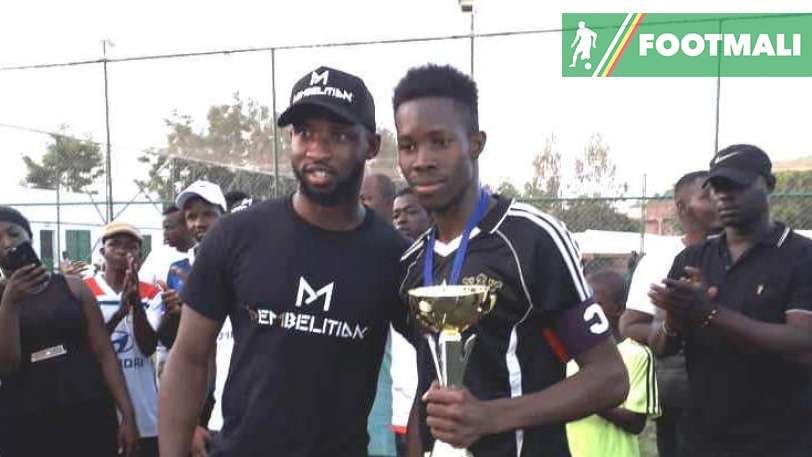 Aside from funding the construction of a maternity hospital, Dembélé also organized a football tournament in Bamako during his trip to Mali last summer.FC Mansa won the first edition of the ‘Dembelition Cup.’ [ @FootballMali]