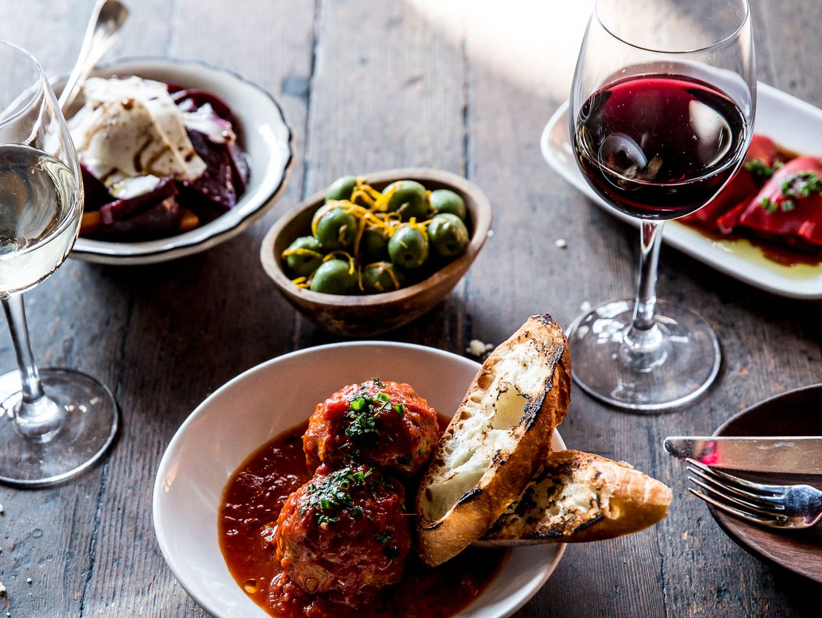 Sometimes we just stick to the starters. Our antipasti list is quite extensive... Order some wine to go with it, pickup or delivery. 🍷 🍽️