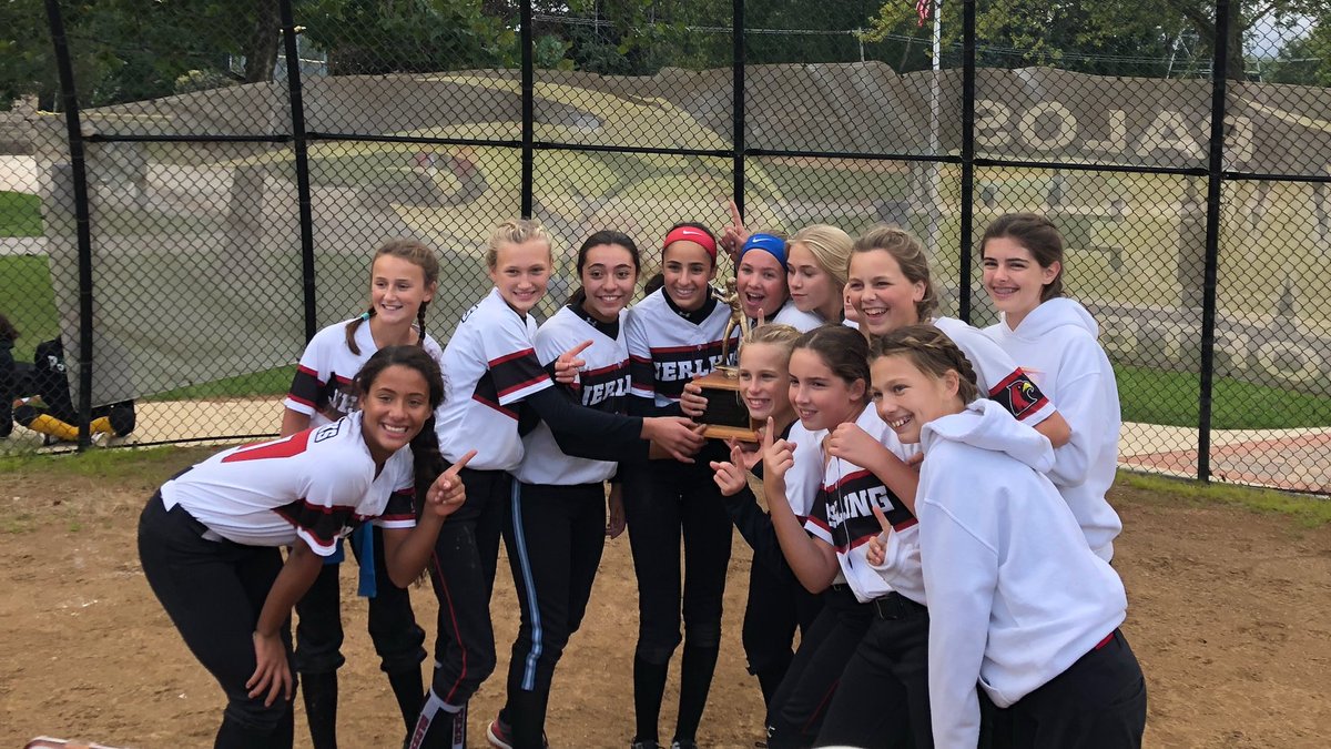 CoachSchaffer's tweet photo. Throwback Tuesday...2019 SWIC Softball Champions!! Favorite memory of the year!  What a great group of girls and so much fun to be a part of!!  
#135Learns #wearejjh @OSD135 https://t.co/cYJHGdyS3t