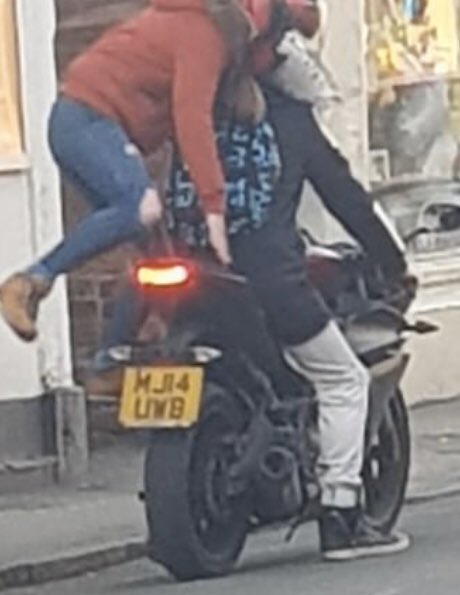 Sainburys on Faulkner St, #Hoole, this scumbag coughed in the face of the worker standing at the door letting people in!! Absolute scum and I hope he gets arrested - Name and Shame!! It was the driver who did it 👊 😡<a href="/HoolePol/">Hoole Police</a> <a href="/PoliceChester/">Chester Police</a> <a href="/ShitChester/">13 years of Shitchester</a> <a href="/Dee1063/">Chester's Dee Radio</a>