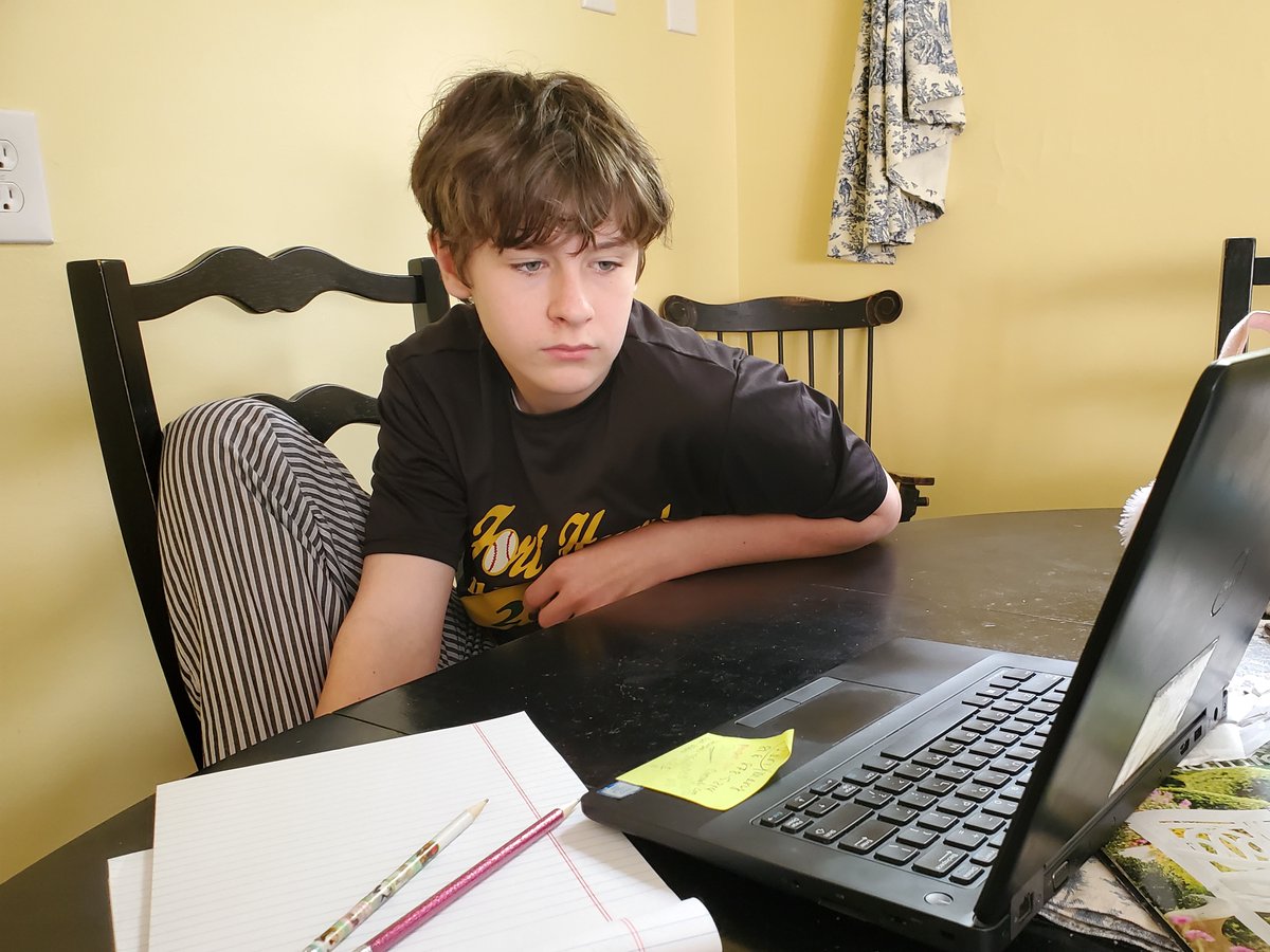 Lori Luster tweet media