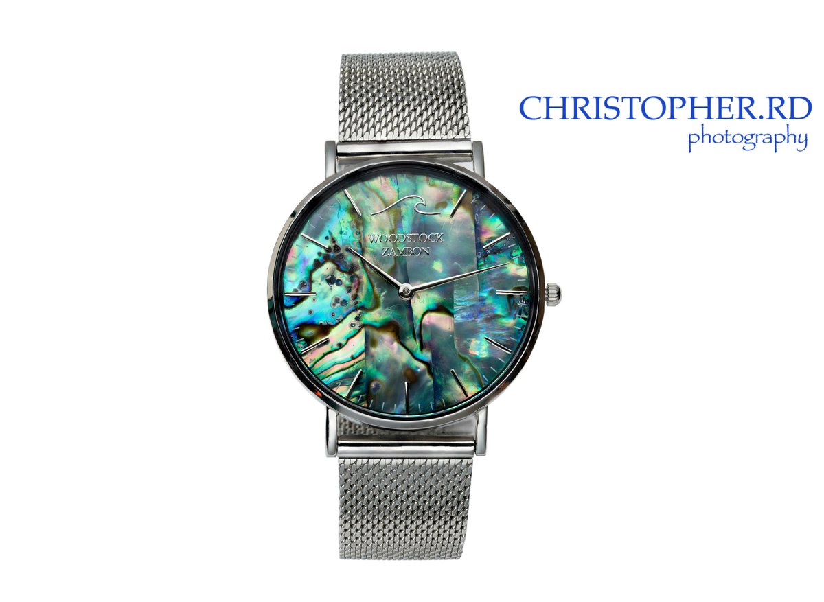 rdchristopher1's tweet photo. Product photography @woodstockzambon #woodstockzambon #watch #jewellery #realshell #abalone #waves #productphotography#canon #canon5ds #canon100mmmacro #extremequality #studiophotography #stilllifephotography #phottixindra500 #christopherrdphotography https://t.co/zYSxjhu6Nj