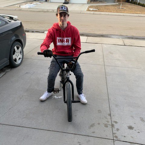 IN2RClothing's tweet photo. Stoked to be able to get out and throw down some tricks on this beautiful day. #IN2R #ineedtoride #pavement #BMX #longboard #skateboard #scooter #motorcycle #dirt #dirtbike #mountainbike #water #waterski #wakeboard #surf https://t.co/O6RMB4xCfF