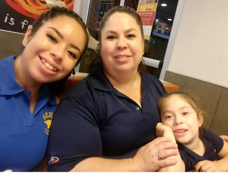 Annie97680734's tweet photo. My "thank you Tuesday" goes to my mom for being my #1 supporter, getting me to events on time, and being brutally honest when there's something she sees I need to work on❤️ #cheerlife #sehsthebest https://t.co/ZVBTLTxCiv