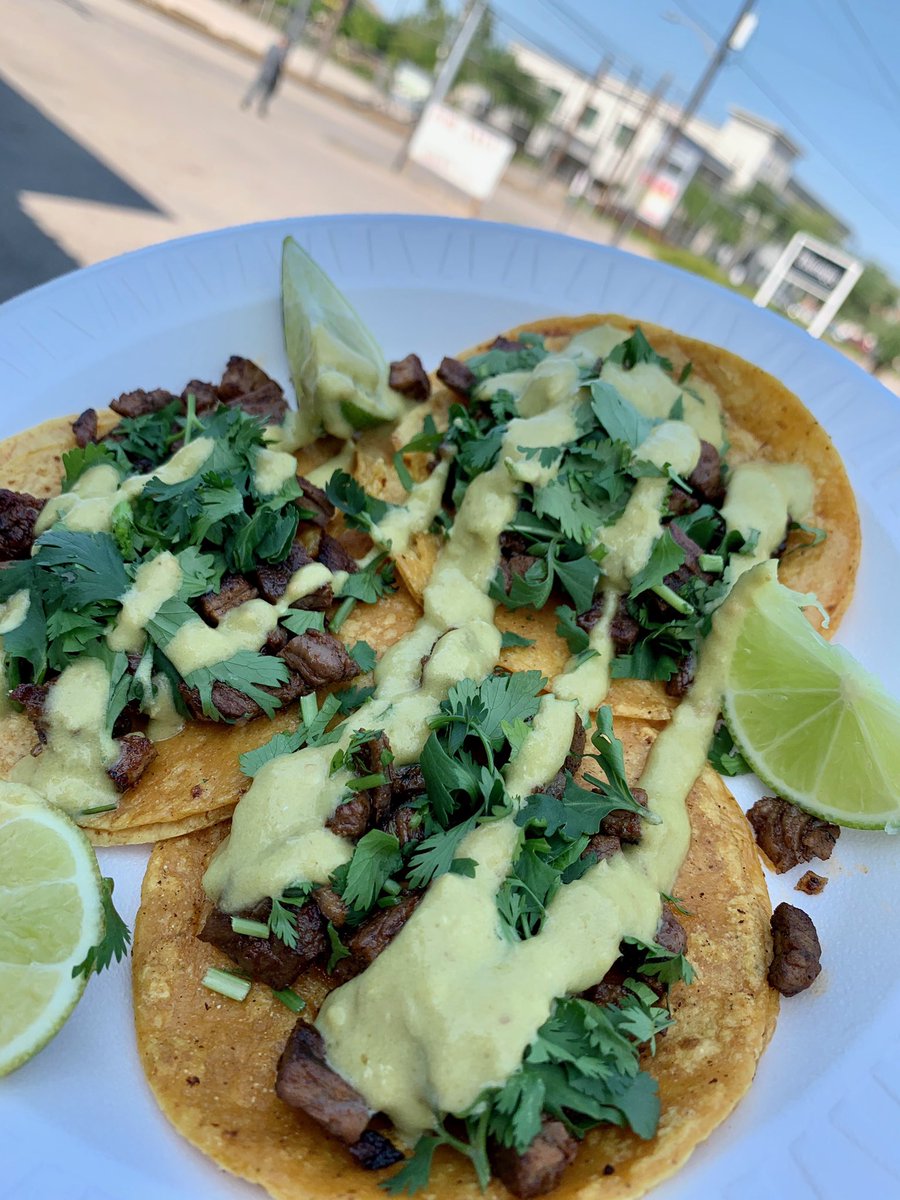 azuzahouston1's tweet photo. 😍 #TacoTuesday 4115 Washington Ave! Pull up for curbside ordering! #AzuzaHouston https://t.co/s0J04wnrvI