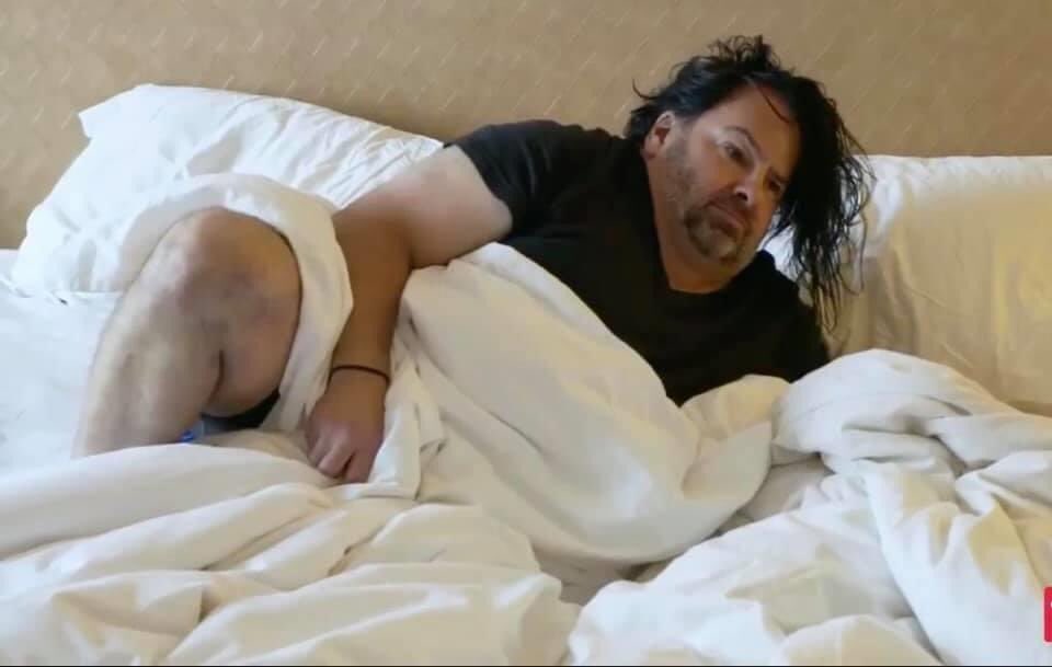 HeyJerves's tweet image. @Flowtt please, if you can’t be my friend then please don’t be my enemy. #FixYourService