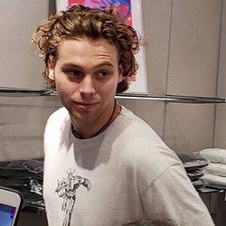 aussiehighs's tweet image. i love he