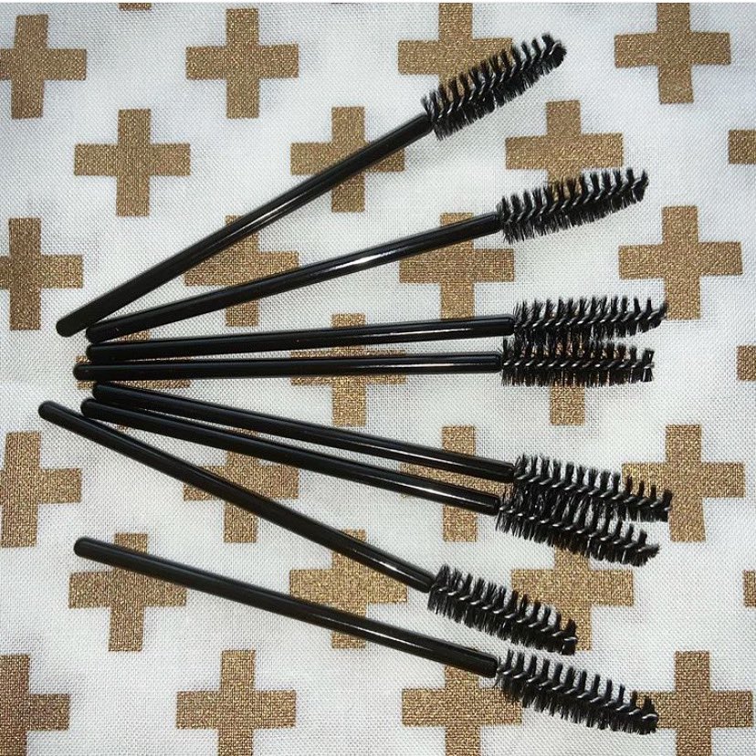 lavishlashes's tweet photo. If you still have extensions right now, make sure you’re still brushing them every day! Brushing helps to remove debris &amp; detangle, which keeps unnecessary tension from weighing your lashes down &amp; pulling them out! See you soon! We’ll get through this together! ~Meg Houck Beauty https://t.co/4ryljPSTvg