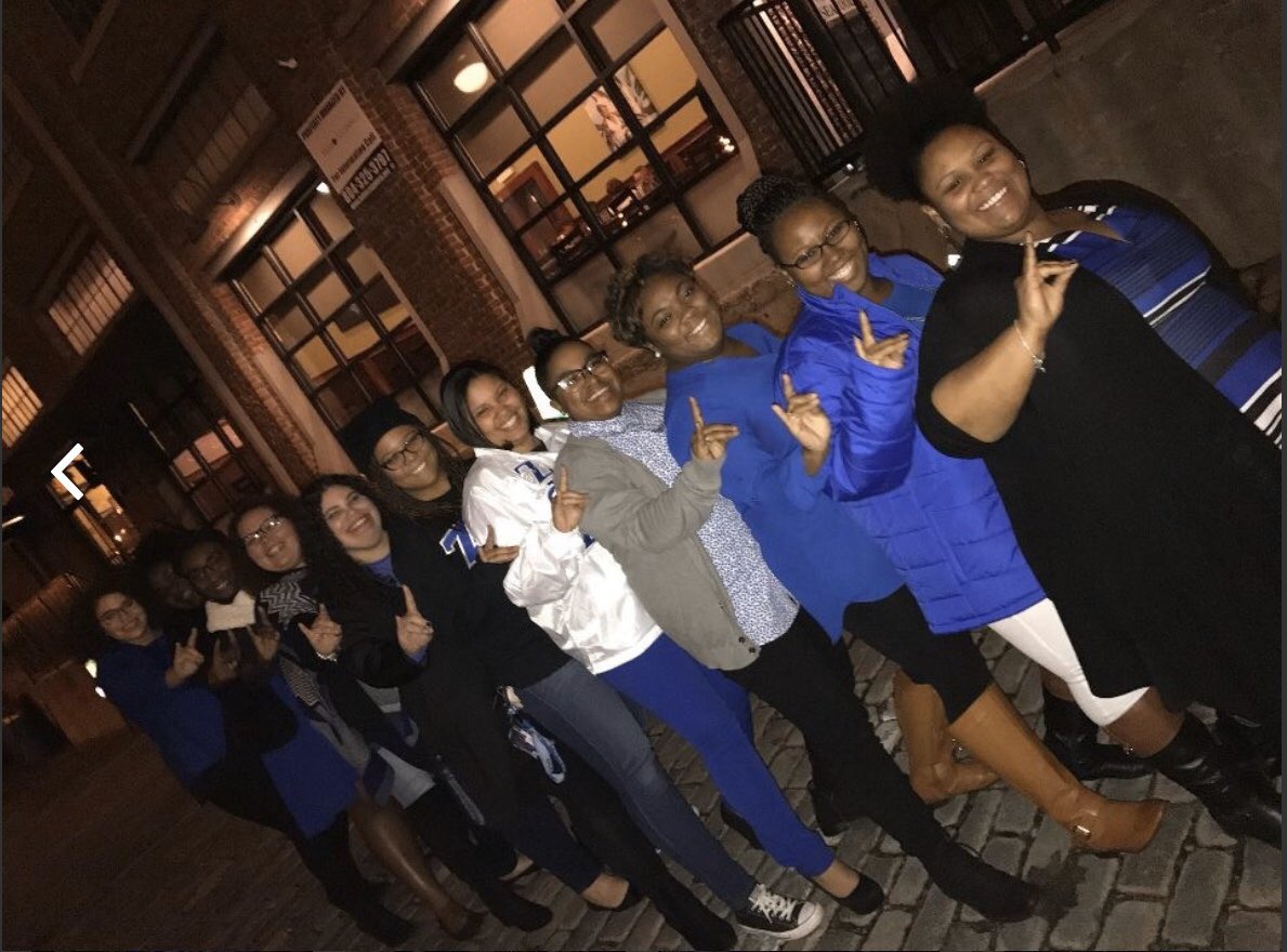 longwoodzphib's tweet photo. Happy Charter Day to the PRESTIGIOUS Phi Omicron Chapter! 💙 Today marks the 26th year of representing scholarship, service, sisterhood, FINER WOMANHOOD. We appreciate the Seven Wonders that paved the way for so many of us to an unbreakable bond of sisterly love🕊 https://t.co/ZxSPxnujZp