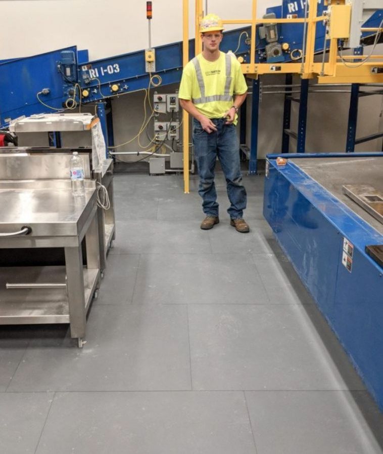 Work days lost due to occupational injuries represent 4% global GDP. Click the link to see how SmartCells is helping increase occupational safety. ---> buff.ly/2xvJJgX