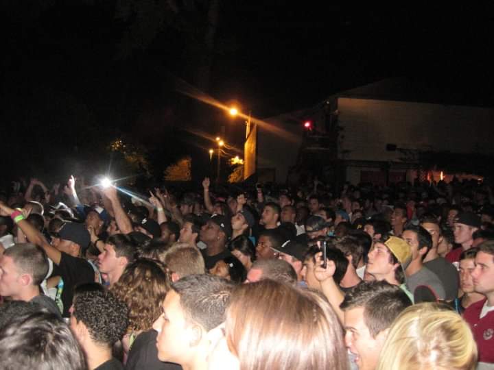 10 yrs ago in Tally @ Potbelly's. This was so tight! 3 days b4 #kushandoj one of the best days ever