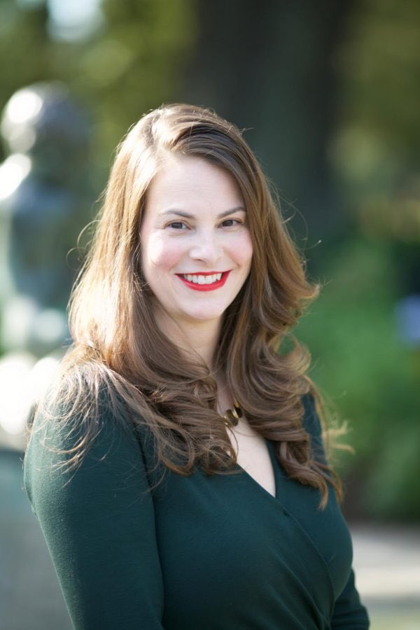 BREAKING: Journalism professor Lisa Collins named interim director of the School of Communication and Design
#loyolamaroon #MaroonNews
.
.
bit.ly/2Vv1h4N