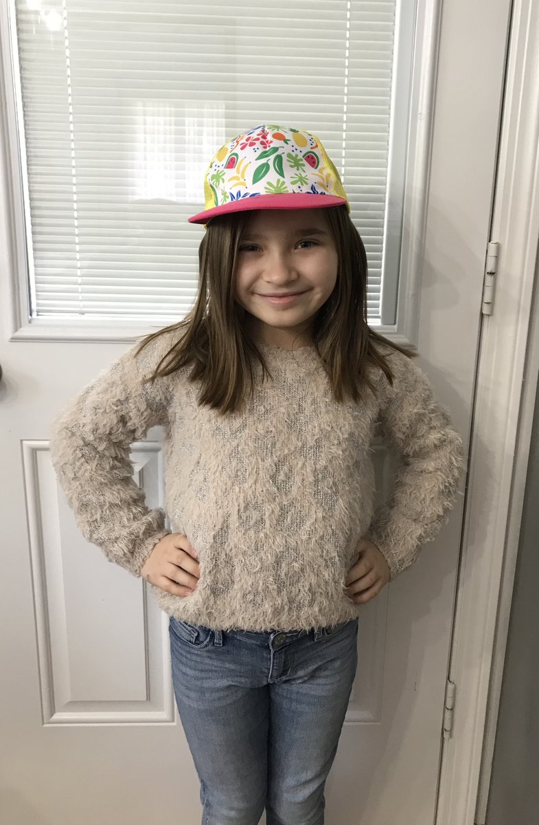 PrincipalBruner's tweet photo. Hats off to our Lake Elementary students in Miss Christ's class. #greatatlake https://t.co/M8Ol1hRR4f