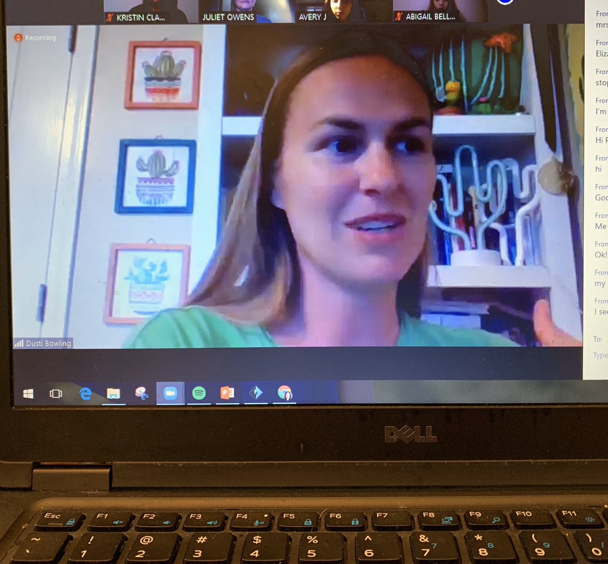 BallwinLibrary's tweet image. Thank you @Dusti_Bowling for taking time to meet with @rockwoodschools Battle of the Books teams today! We loved talking to you and we ❤️ your books! #thisisOURballwin #rsdlibraries