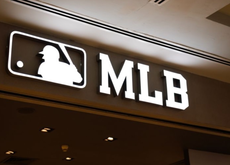 MLB