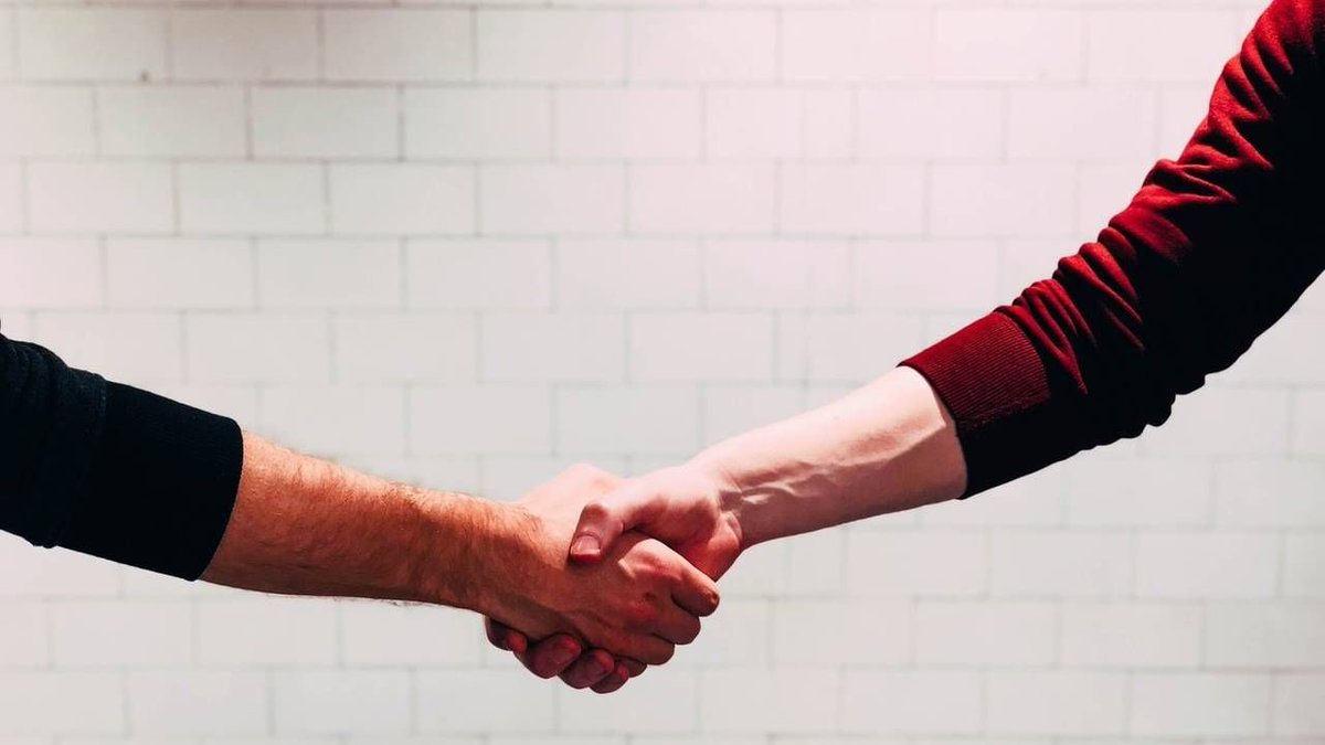 STRMasters's tweet photo. Co-Hosting can be the best option amid #COVID19 #Pandemic 

READ MORE:
https://t.co/To1TXDS3MG
.
#strmasters #shortttermrental #rentalapartments #rentalhome #entrepreneurship #businesssuccess #airbnbhosts #cohost #cohosting #blog #businessblog https://t.co/45i9CNJR4k