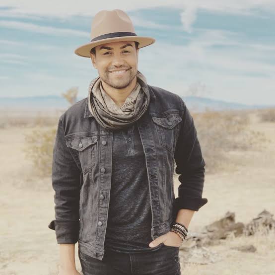 Ianca74's tweet photo. #ObsessionChallenge โฅ๏ธ
#IDontDeserveThis ๐ค ๐ฅ
@tjjackson https://t.co/iMrw84qNJc