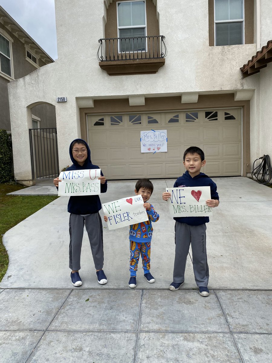 KellyBiller's tweet photo. Fisler’s car parade was the highlight of our month🥰😍❤️ @fisler_school https://t.co/TvxfVTLJYl