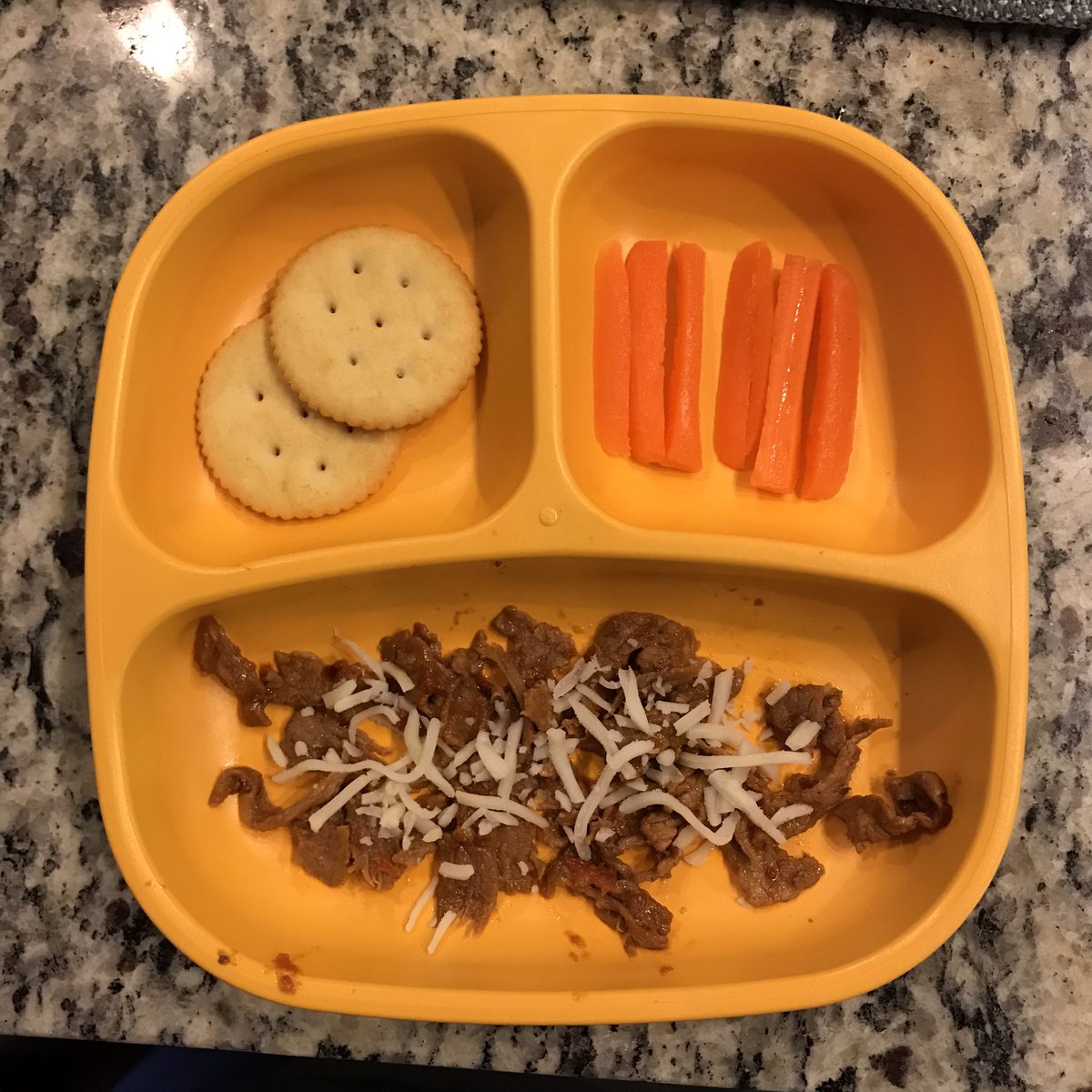 bonitaxlinda's tweet photo. Caprese steak strips mini flatbreads with mozzarella π
#ChefLin https://t.co/Ypm6uUQ8Ol