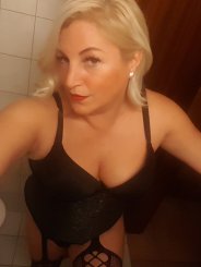 Womanno aus #Salzburg! - Jetzt anschreiben: j.mp/3cuzo43 #ficken