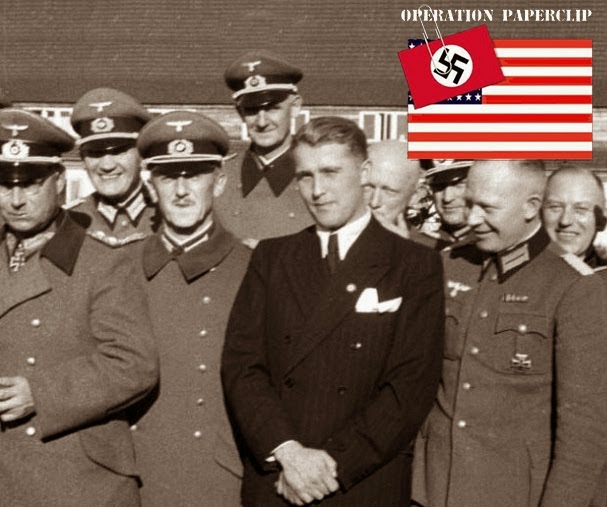 Поставь сс. Вернер фон Браун штурмбанфюрер СС. Вернер фон Браун в форме СС.