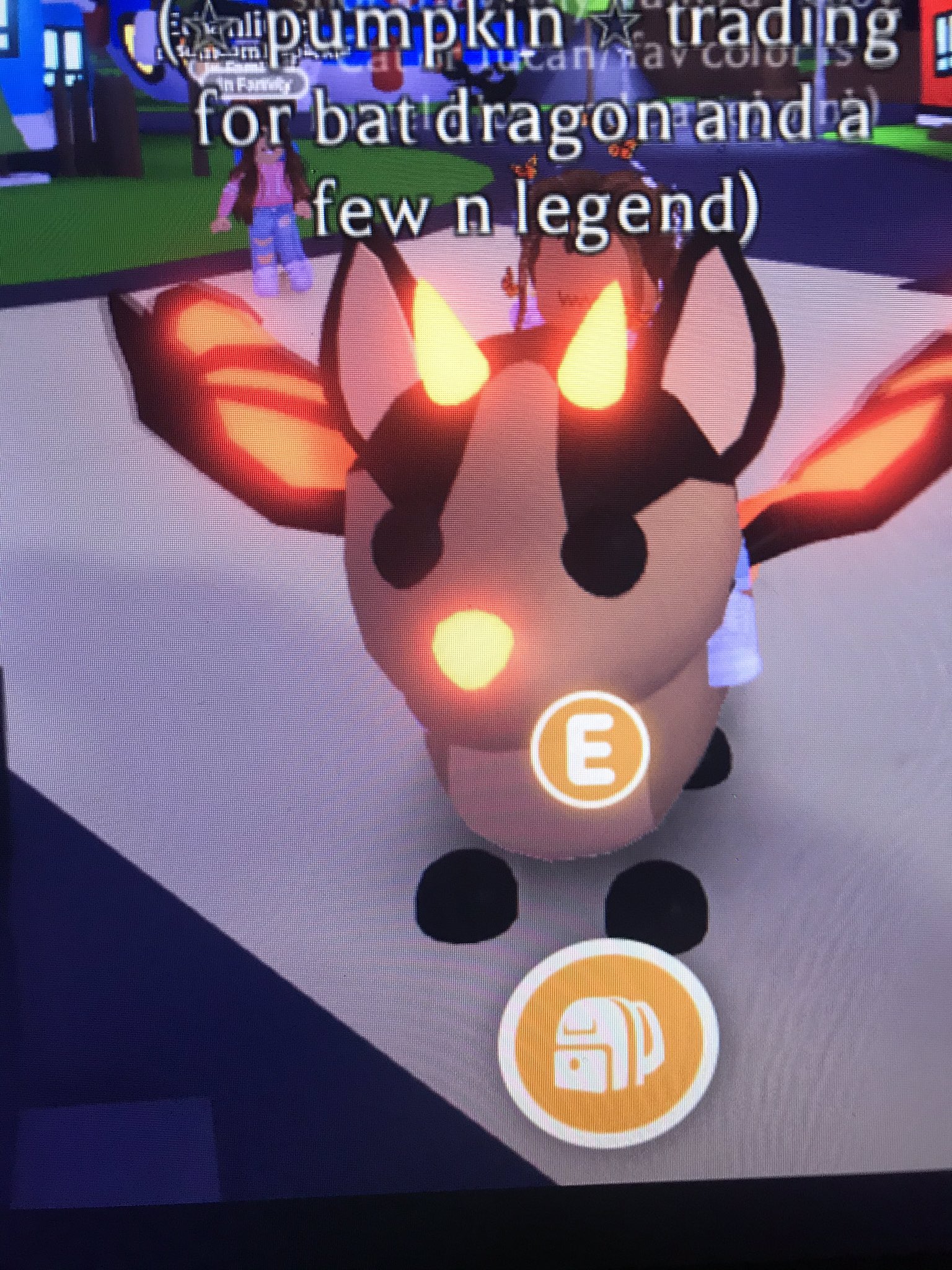 iTokyo_Roseii on Twitter: "Trading my neon bat for a normal bat a neon