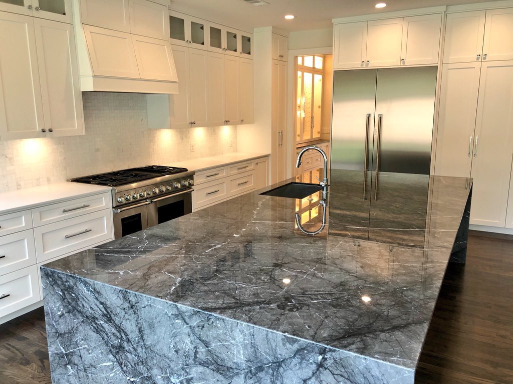 INTERIORPORN1's tweet photo. Now this is what you call a HOUSE. 🤝 https://t.co/AaGj33qBBJ