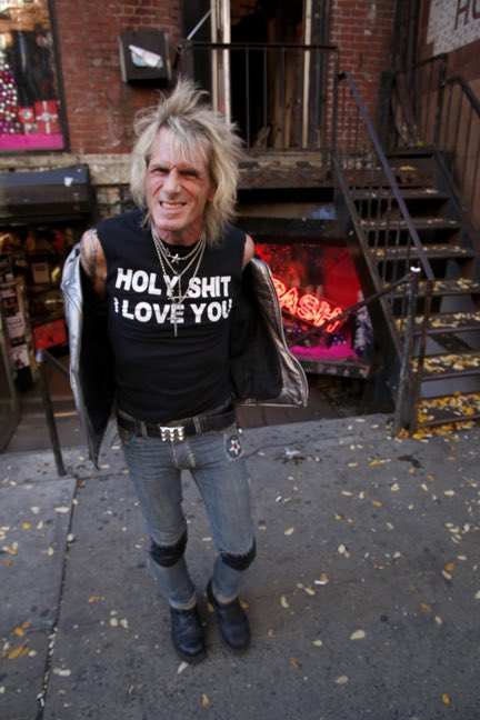 TheRealMickRock's tweet photo. The death of Jimmy Webb will be breaking many hearts today. He was a beautiful man of rare soul and grace with a huge heart. Unforgettable Character. Sweet Temperament. We will all remember!!xxxxx https://t.co/40YyuTZJcX