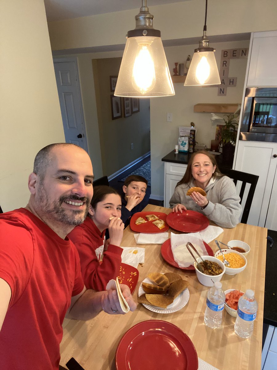 #TacoTuesday <a href="/umminithon_/">UM Mini-THON</a> #minithonstayathome