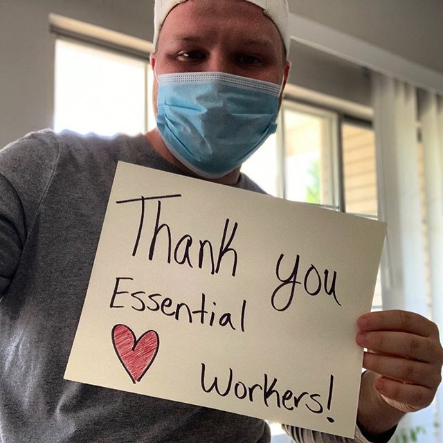 Carrington_DPS's tweet photo. Essential Workers Thank You Week at Carrington Middle School! @DurhamPublicSch @DrDanDavis1960 #wearedps #cmstogether #dpscms https://t.co/0w55TJWVJ4