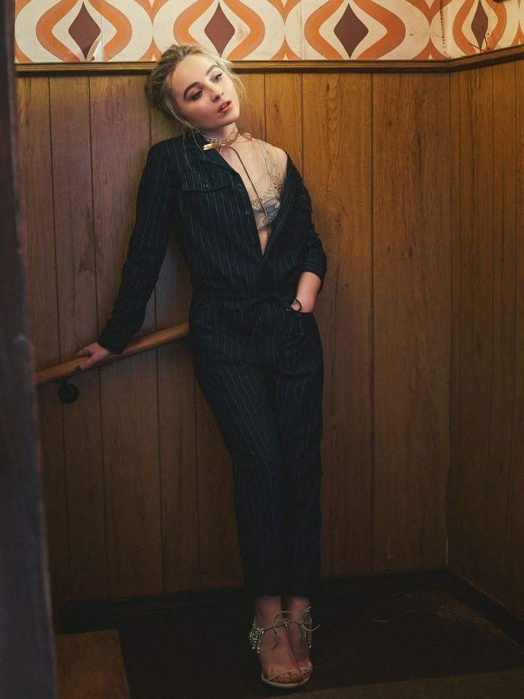 ✨