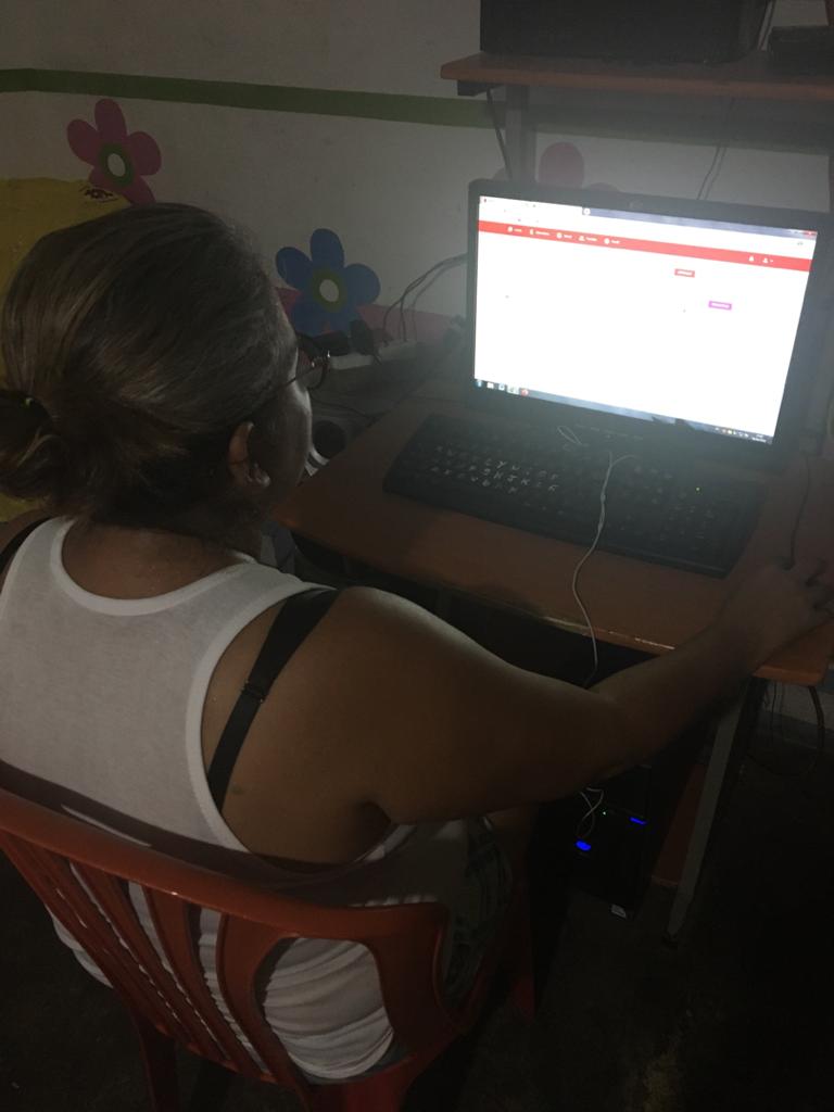 ribastrujmision's tweet photo. Sigamos Compañeros estudiantes, Vencedores, facilitadores, a continuar en #CuarentenaColectivaSocial desde nuestro hogar cumpliendo con las asignaciones que nos ofrece #CadaFamiliaUnaEscuela desde todos los espacios del hogar sigan Formándose @DhelizAlvarez @LaidelyPsuv https://t.co/D6PTe9lVq8