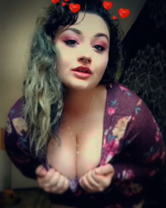 Casey Casanova’s pics and videos