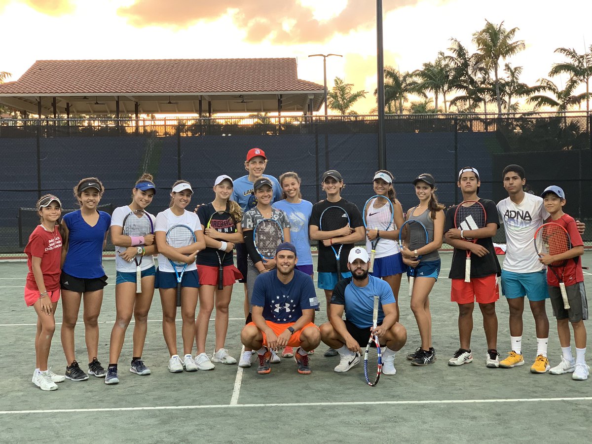jcsaez20's tweet photo. @Cityofdoral 
#doraltenniscenter 
#Volvemos con mas fuerza ! 👊💪
#Tremendoteam 
#DoralPark https://t.co/iu9wwcqSJr