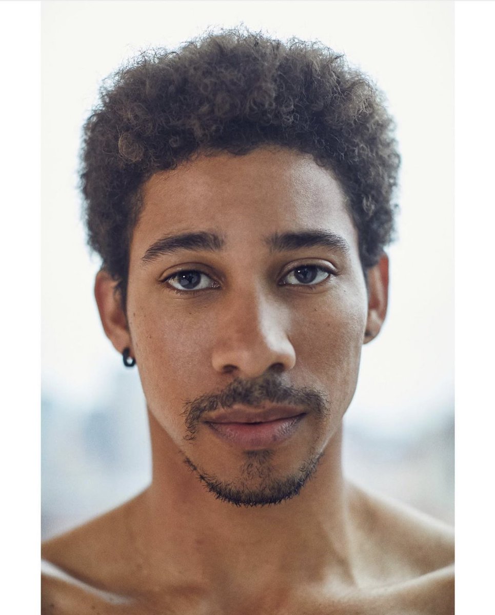 Cody Fern, Keiynan Lonsdale.