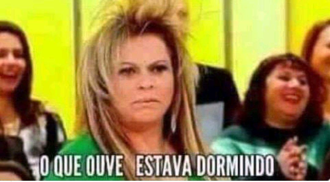 ryssflc's tweet photo. Eu chegando no Twitter agora procurando as parciais do bbb e vendo q a mae Dinah excluiu o perfil  #BBB20 https://t.co/aIx2bsm8yp