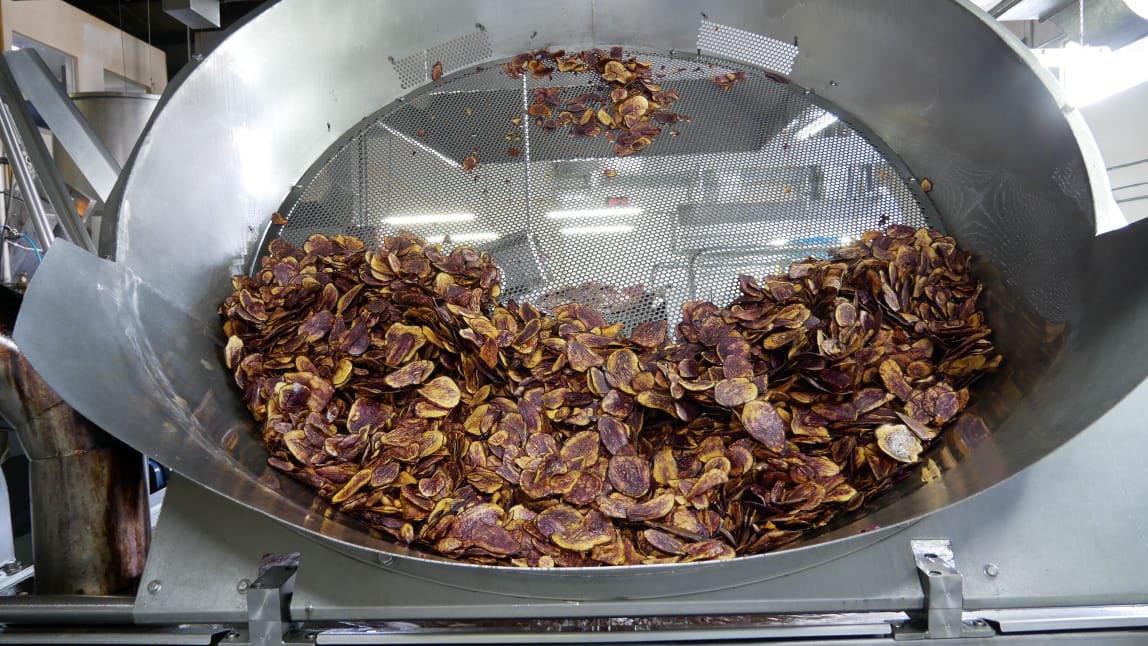 Produccion_Ecu's tweet photo. El recorrido continuó con la visita a #Inalproces, empresa que no solo provee de alimentos al Ecuador, sino también al mundo. Los mercados internacionales reciben las exportaciones ecuatorianas porque garantizan calidad y protección fitosanitaria. https://t.co/ozqHJglIEy