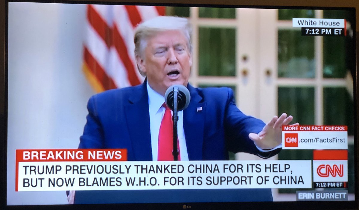 Kaitlan Collins asks Trump about his praise for China's transparency, which he now denies and quickly tries to move on.  @kaitlancollins  #WhatAboutFebruary  #chyron  @CNN  #25thAmendmentNow  #WhiteHouseBriefing