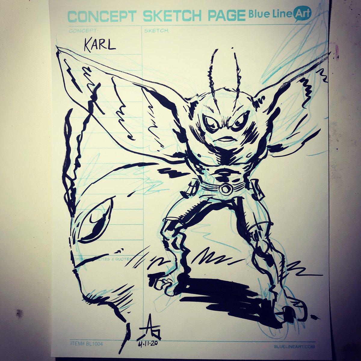 JohnnyGoldenArt's tweet photo. #mothman #perhapanauts #sketch #drawing https://t.co/RrdnHBCNm9