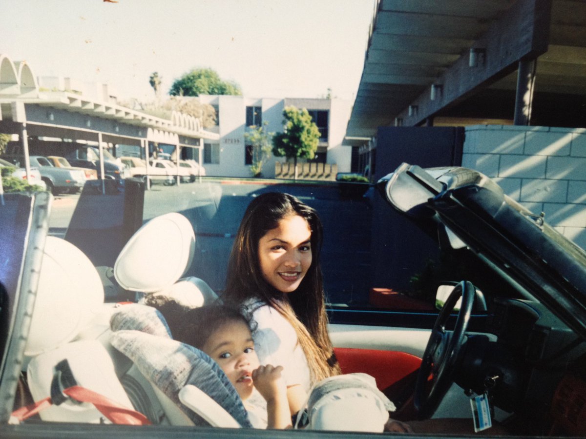 Saweetie's tweet photo. HAPPY BIRTHDAY TO MY FILIPINA QUEEN !!! Love you mama 😍 https://t.co/2RzCN1ccJ1