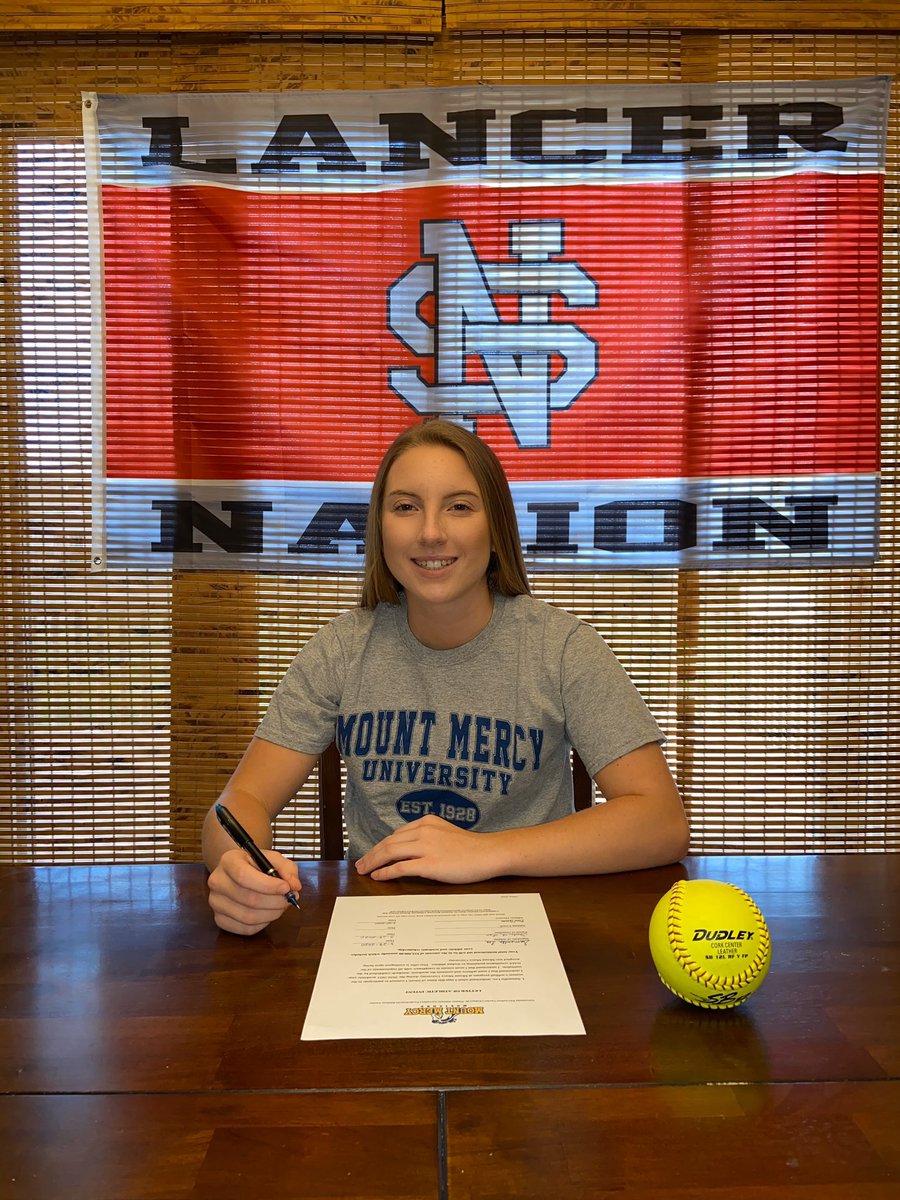 sam_lee10's tweet photo. I am very excited and blessed to announce that I will be continuing my academic and softball careers at Mount Mercy University! I would like to thank my coaches, teammates, friends, and family for all their support along the way. Go Mustangs!!!💙🐎
#StangGang #NCSAcommit https://t.co/es6vFJzSlu
