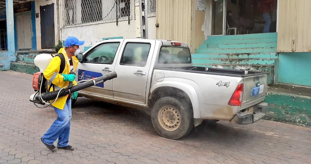 #Macará | Para atender solicitudes de inspección y movilización del cultivo de arroz, el equipo técnico del #MAG cumple con las medidas de bioseguridad necesarias para efectivizar este trabajo; en coordinación con <a href="/GADMACARA/">GAD MACARA</a> se realizó la fumigación de las instalaciones.