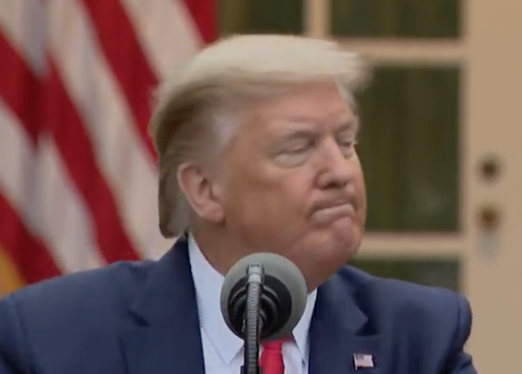 1/ THREAD: After Trump repeatedly points at a journalist saying, "Quiet! Quiet! Quiet!", he turns his head to his left. We can see the highly characteristic horizontally-oriented (almost disappearing) thin lips of anger. #BodyLanguage  #BodyLanguageExpert  #Coronavirus  #COVID19