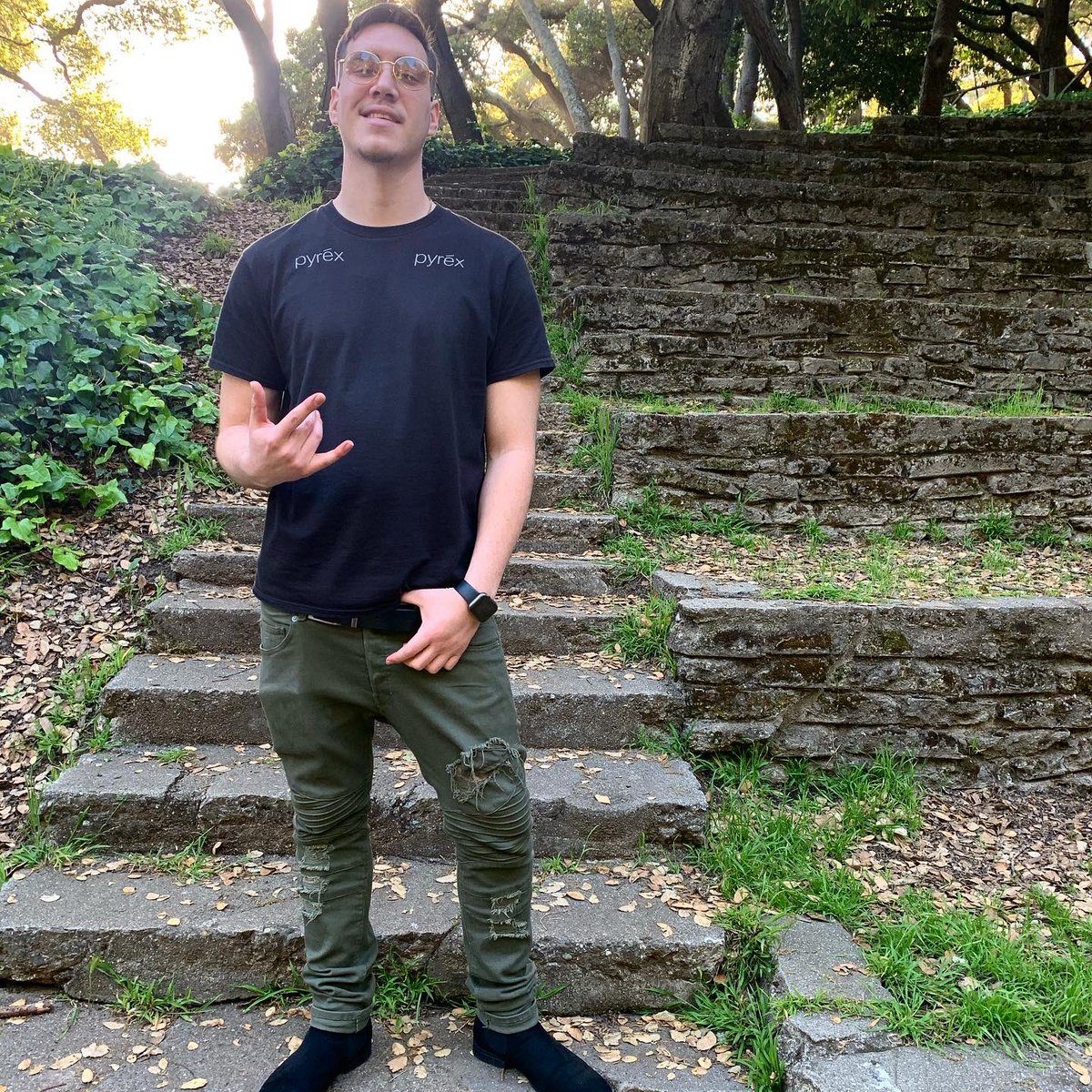 Swisha707's tweet photo. You know the vibes https://t.co/OuEwHoIXNI