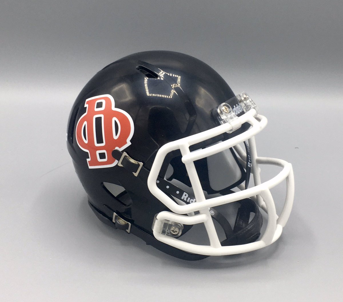 Hubby's Helmets tweet media