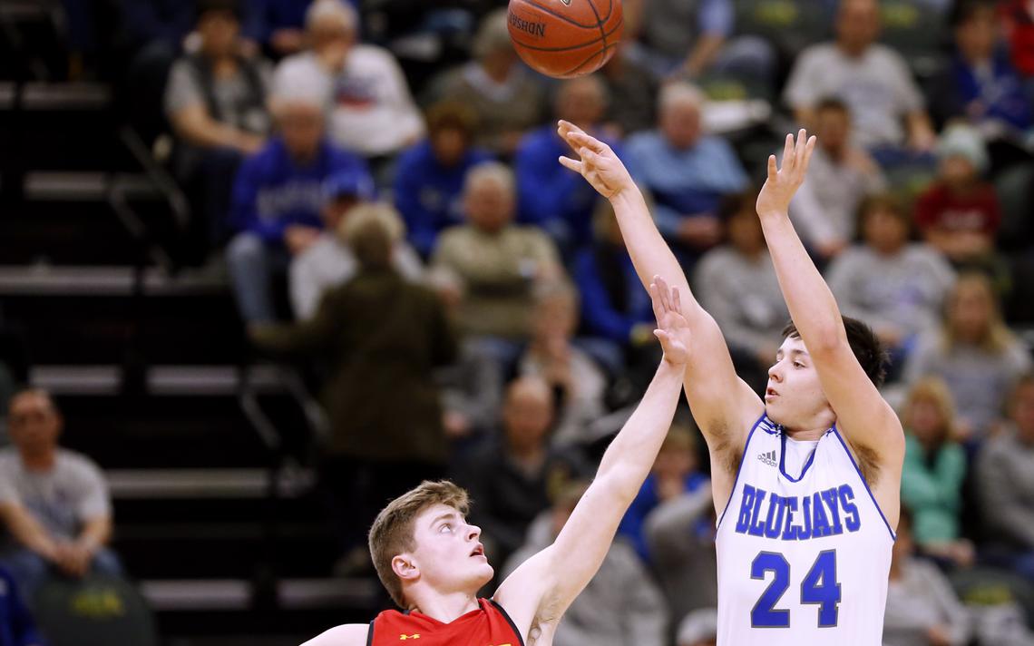 Suspension extended: Jays' Lamp at peace with basketball season trib.al/AqJ5vhe