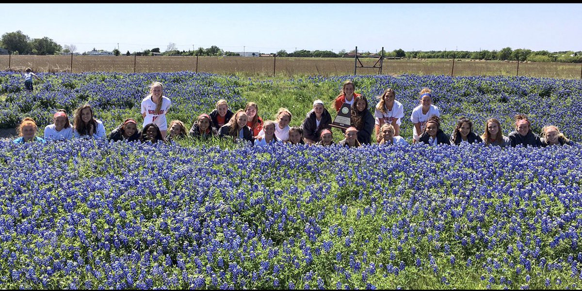Jagsoccergirls's tweet photo. 2 years ago today! #WIT18 https://t.co/miXQiizzj4